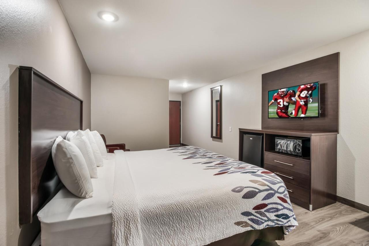 Red Roof Inn & Suites Λέικ Τσαρλς Εξωτερικό φωτογραφία