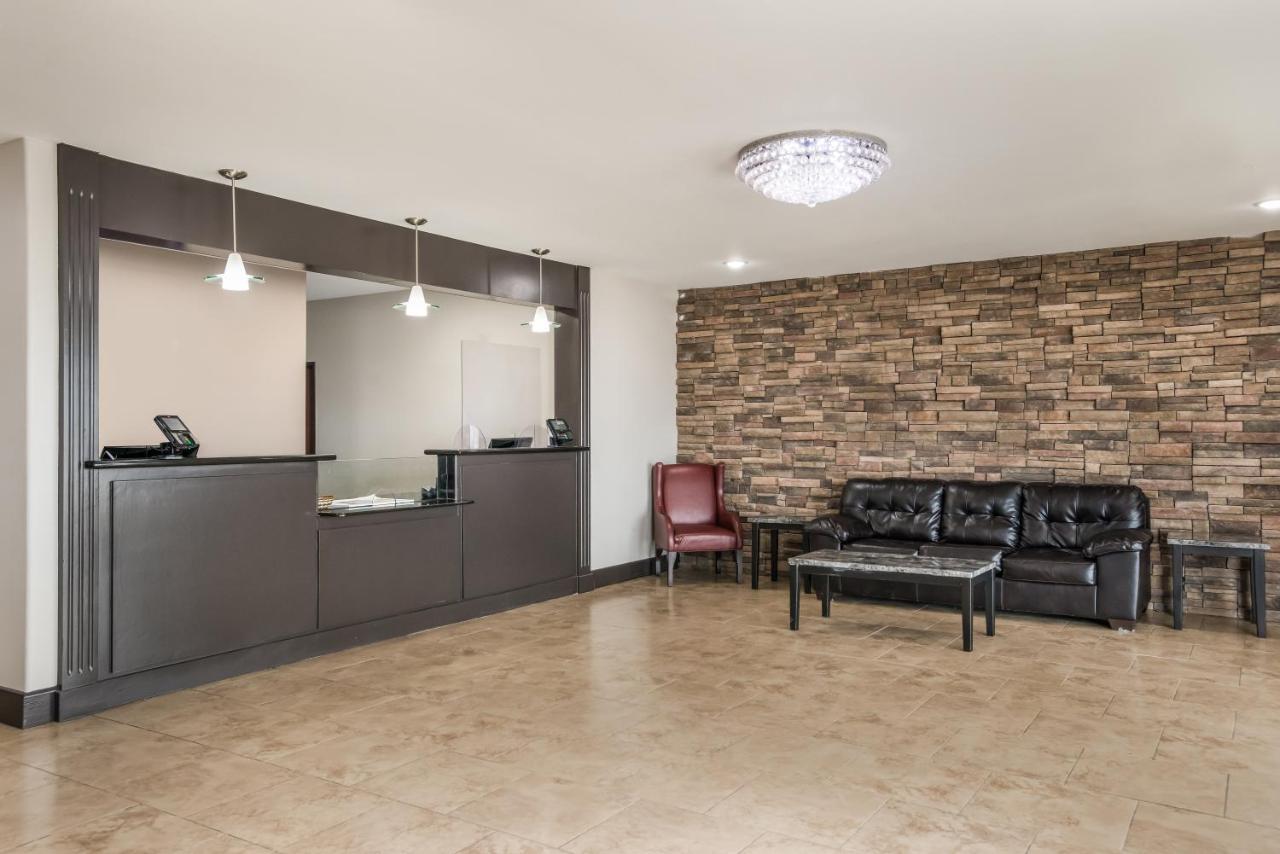 Red Roof Inn & Suites Λέικ Τσαρλς Εξωτερικό φωτογραφία