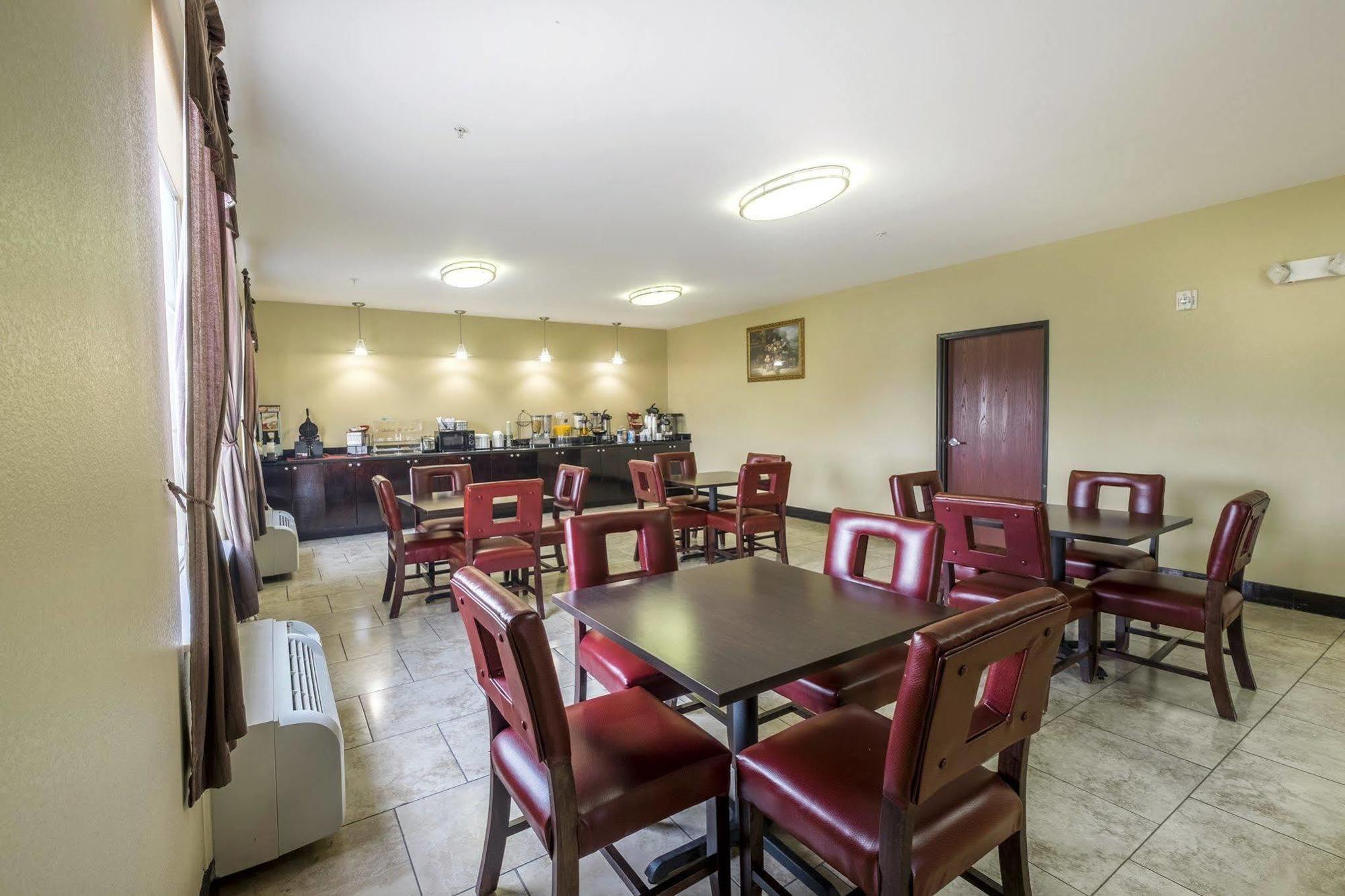 Red Roof Inn & Suites Λέικ Τσαρλς Εξωτερικό φωτογραφία